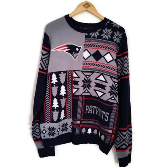 NFL Other - New England Patriots NFL Sweater Holiday Football Size Large Like New!